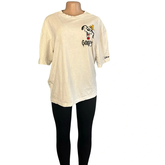 3/$30 🍂 H&M x Disney Trevor Andrew Goofy Collab Oversized Shirt - Picture 3 of 9